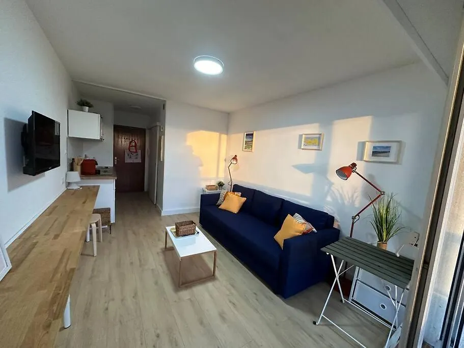 Studio Dernier Etage Vue Mer Clim Et Wifi Saint-Mandrier-sur-Mer 0*,  France